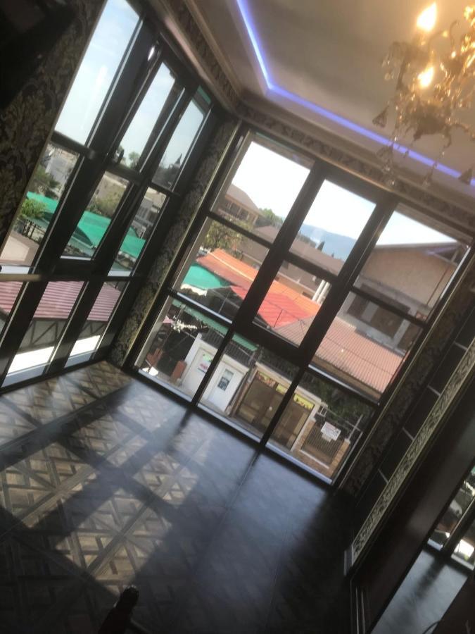 Nina Mini Hotel 가그라 외부 사진