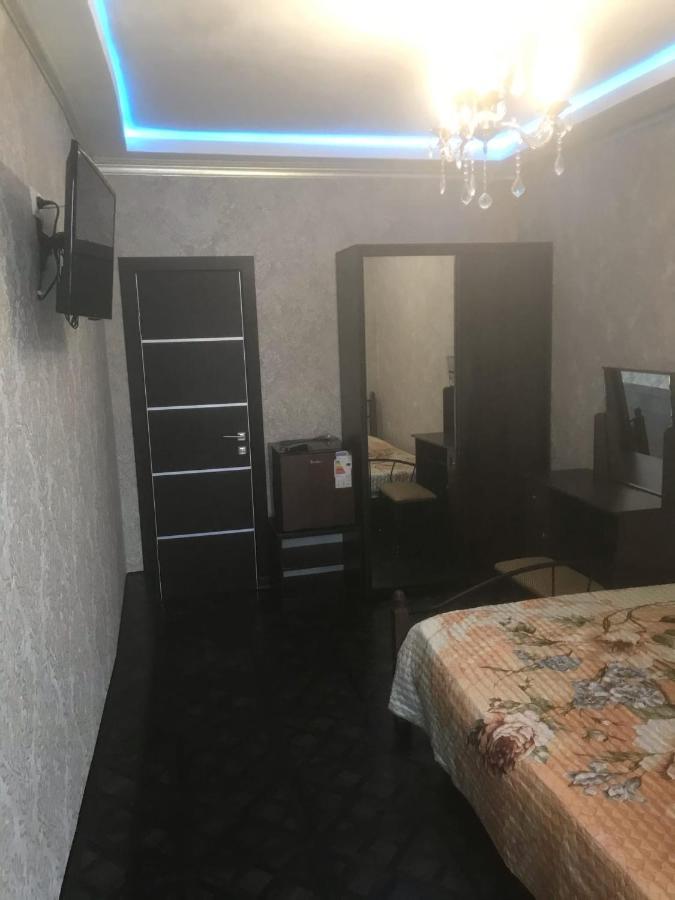 Nina Mini Hotel 가그라 외부 사진